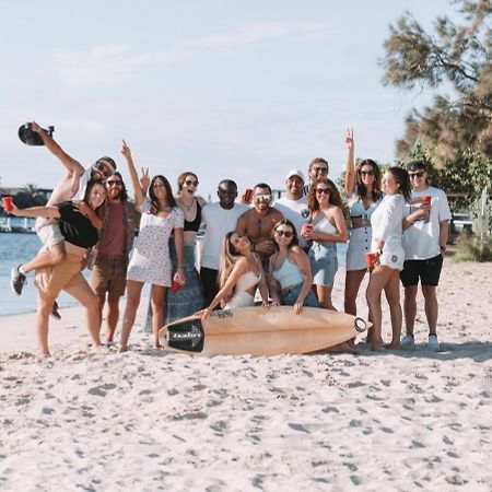 Budds In Surfers Backpackers Gold Coast Eksteriør billede