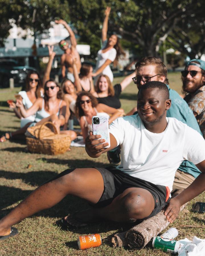 Budds In Surfers Backpackers Gold Coast Eksteriør billede